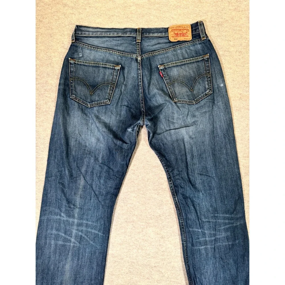 Levis 501 Original Fit Straight Jeans Mens 36x34 Blue Denim Cotton‎ Button Fly